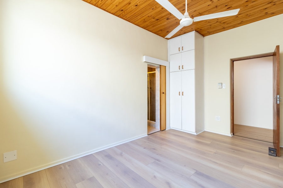 3 Bedroom Property for Sale in Tamboerskloof Western Cape